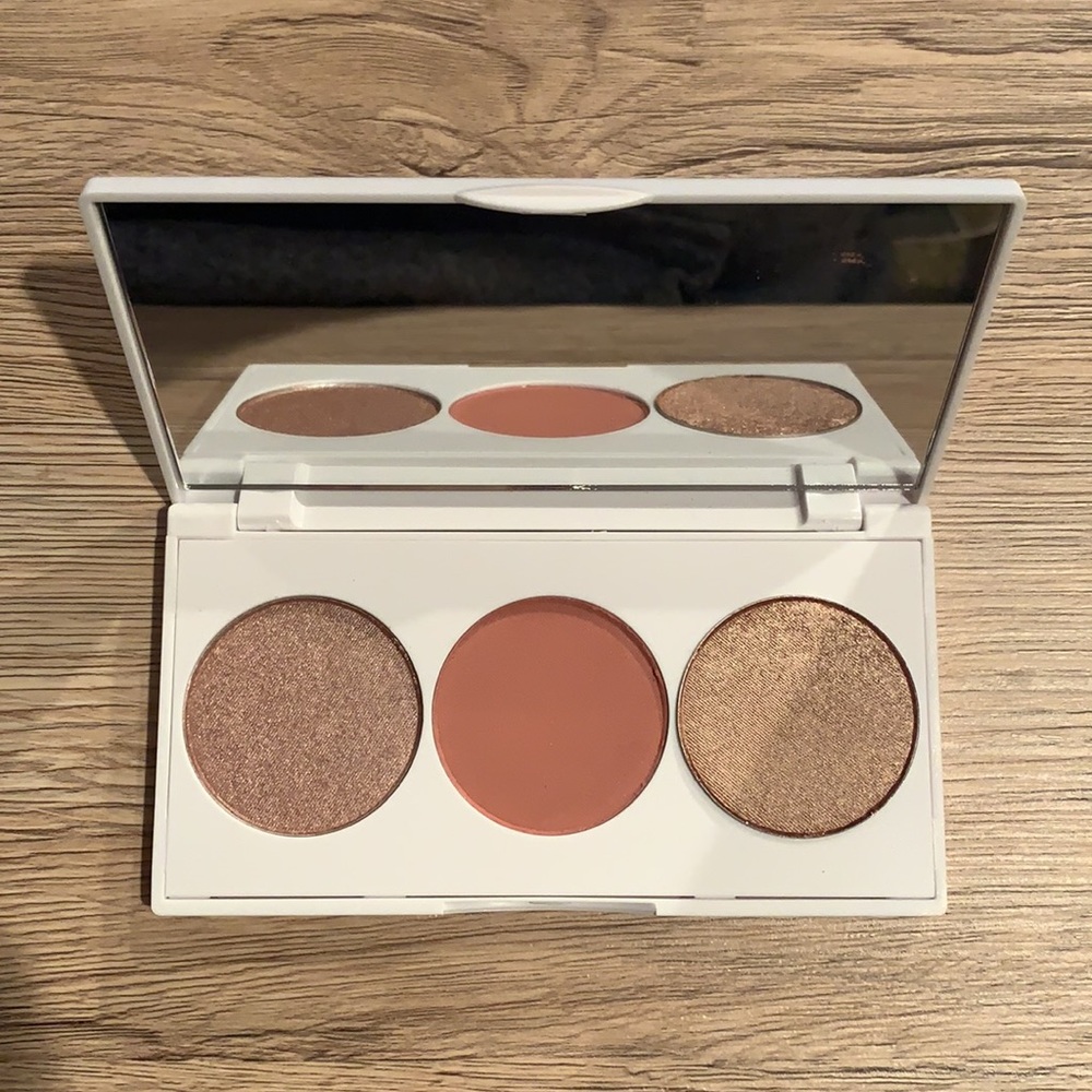 Brand New OFRA Madison Miller MIDI Palette